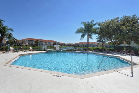 Condominio en venta en Sarasota, Florida, 1 dormitorio, 76.37 m2 № 1884868 - foto 28