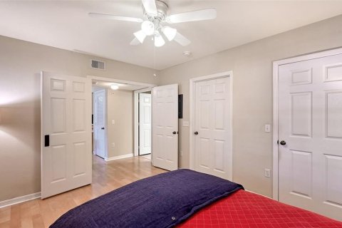 Condominio en venta en Sarasota, Florida, 1 dormitorio, 76.37 m2 № 1884868 - foto 11