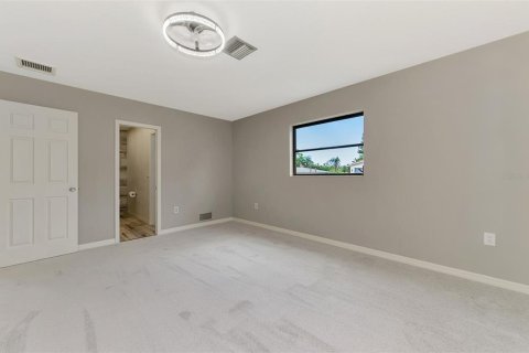 Villa ou maison à vendre à Venice, Floride: 2 chambres, 129.6 m2 № 1888492 - photo 27