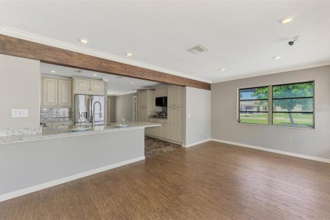 Villa ou maison à vendre à Venice, Floride: 2 chambres, 129.6 m2 № 1888492 - photo 15