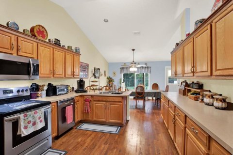 Villa ou maison à vendre à Spring Hill, Floride: 4 chambres, 236.53 m2 № 2289532 - photo 3