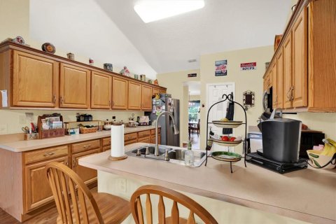 Villa ou maison à vendre à Spring Hill, Floride: 4 chambres, 236.53 m2 № 2289532 - photo 13