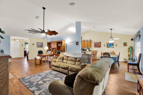 Villa ou maison à vendre à Spring Hill, Floride: 4 chambres, 236.53 m2 № 2289532 - photo 8