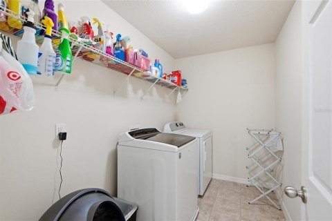 Casa en venta en Winter Garden, Florida, 5 dormitorios, 315.4 m2 № 2147972 - foto 29