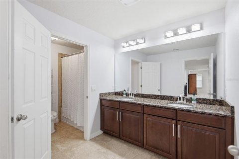 Casa en venta en Winter Garden, Florida, 5 dormitorios, 315.4 m2 № 2147972 - foto 26