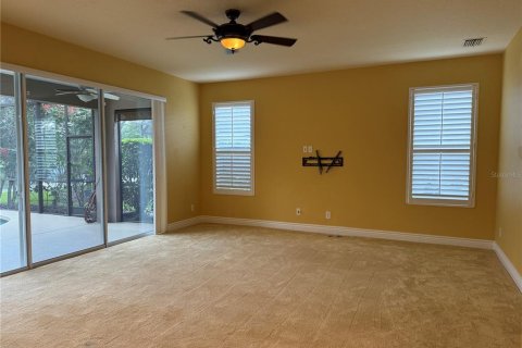 House in Sarasota, Florida 4 bedrooms, 265.51 sq.m. № 1915827 - photo 9