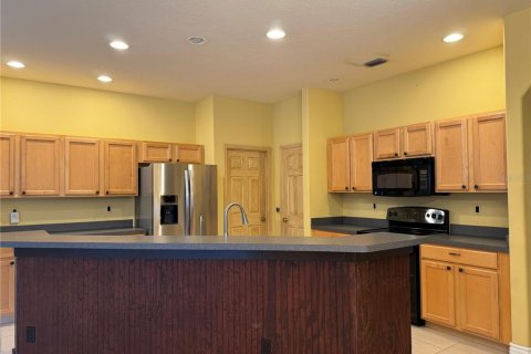 House in Sarasota, Florida 4 bedrooms, 265.51 sq.m. № 1915827 - photo 10