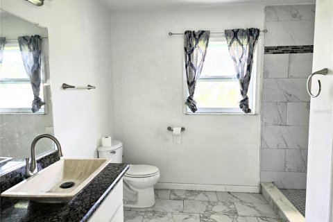 Casa en venta en Ocala, Florida, 4 dormitorios, 201.6 m2 № 1901020 - foto 17