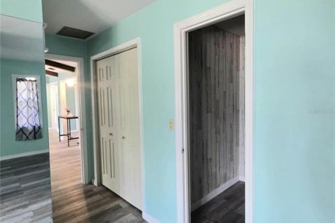 Casa en venta en Ocala, Florida, 4 dormitorios, 201.6 m2 № 1901020 - foto 9