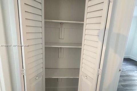 Villa ou maison à louer à Miami, Floride: 3 chambres, 97.55 m2 № 1991659 - photo 27