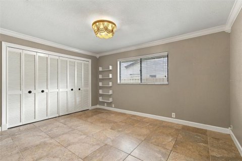Villa ou maison à vendre à Tampa, Floride: 4 chambres, 258.18 m2 № 2416990 - photo 22