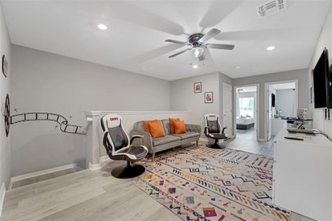 Townhouse in Davenport, Florida 5 bedrooms, 212.1 sq.m. № 1774763 - photo 10