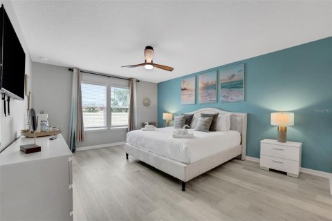 Townhouse in Davenport, Florida 5 bedrooms, 212.1 sq.m. № 1774763 - photo 22