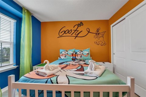 Townhouse in Davenport, Florida 5 bedrooms, 212.1 sq.m. № 1774763 - photo 15