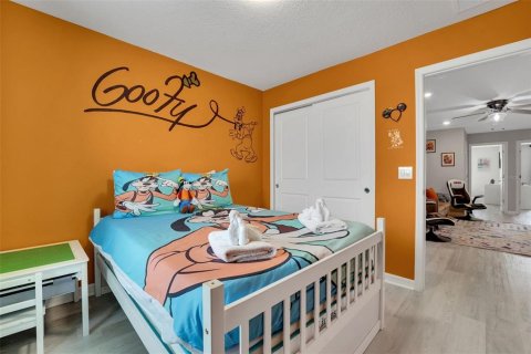 Townhouse in Davenport, Florida 5 bedrooms, 212.1 sq.m. № 1774763 - photo 16