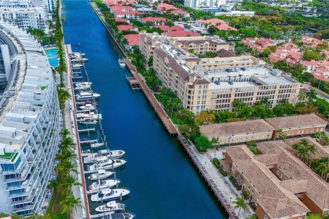 Condominio en venta en Aventura, Florida, 3 dormitorios, 126.81 m2 № 1698613 - foto 6