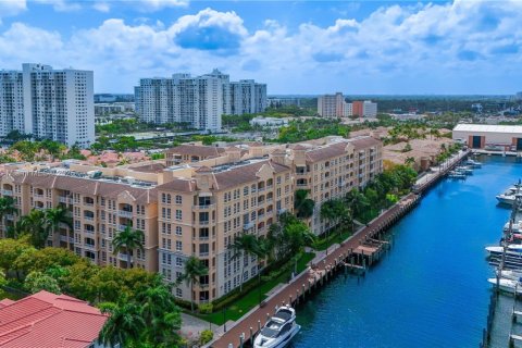 Condominio en venta en Aventura, Florida, 3 dormitorios, 126.81 m2 № 1698613 - foto 5