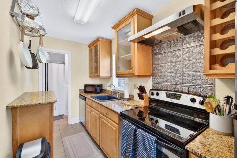 Appartement à louer à Saint Petersburg, Floride: 1 chambre, 63.17 m2 № 2344717 - photo 12