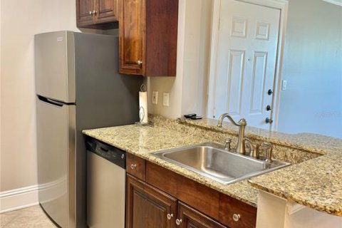 Condo in Sarasota, Florida, 1 bedroom  № 1736725 - photo 7