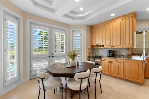 House in Pinellas Park, Florida 5 bedrooms, 490.9 sq.m. № 1832594 - photo 23