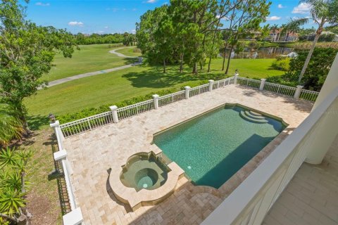 House in Pinellas Park, Florida 5 bedrooms, 490.9 sq.m. № 1832594 - photo 19