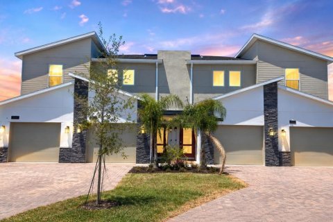 Condominio en Davenport, Florida, 3 dormitorios  № 2166450