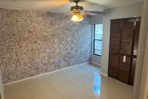 House in Lutz, Florida 3 bedrooms, 143.81 sq.m. № 2113521 - photo 7