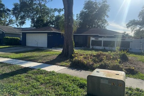 House in Lutz, Florida 3 bedrooms, 143.81 sq.m. № 2113521 - photo 3