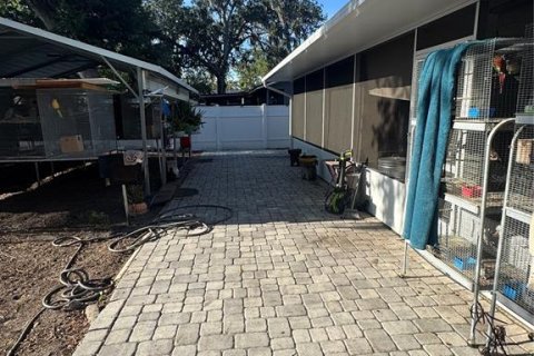 House in Lutz, Florida 3 bedrooms, 143.81 sq.m. № 2113521 - photo 24