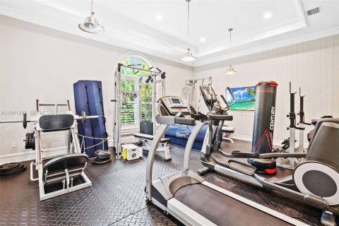 Casa en venta en Pinecrest, Florida, 8 dormitorios, 959.03 m2 № 1998742 - foto 9