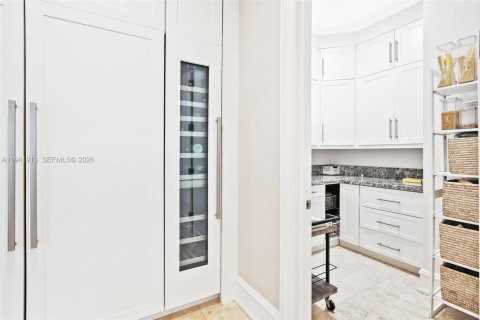 Casa en venta en Pinecrest, Florida, 8 dormitorios, 959.03 m2 № 1998742 - foto 8