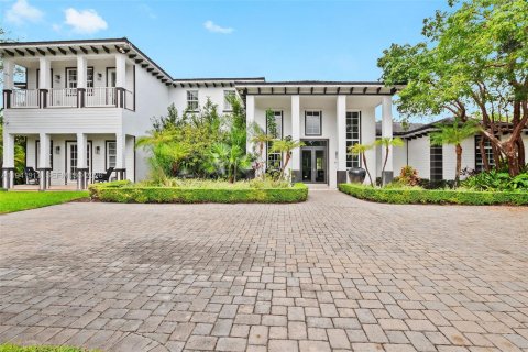 Casa en Pinecrest, Florida 8 dormitorios, 959.03 m2 № 1998742