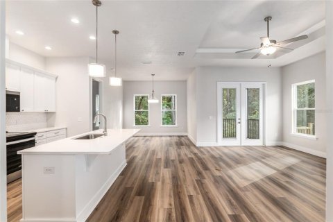Casa en venta en Newberry, Florida, 3 dormitorios, 178.84 m2 № 1442205 - foto 3