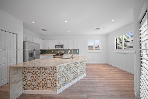 Villa ou maison à vendre à Homestead, Floride: 5 chambres, 302.12 m2 № 1930552 - photo 26