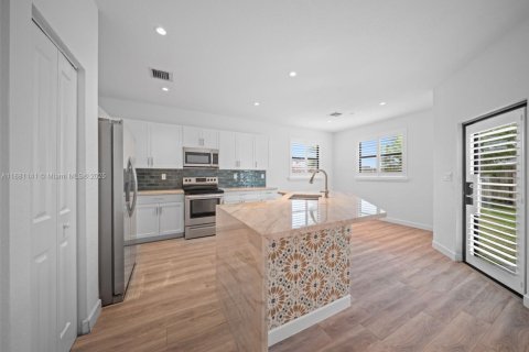 Villa ou maison à vendre à Homestead, Floride: 5 chambres, 302.12 m2 № 1930552 - photo 25