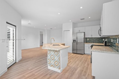 Villa ou maison à vendre à Homestead, Floride: 5 chambres, 302.12 m2 № 1930552 - photo 28