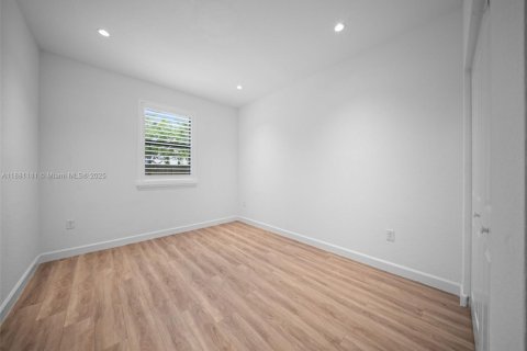 Villa ou maison à vendre à Homestead, Floride: 5 chambres, 302.12 m2 № 1930552 - photo 16