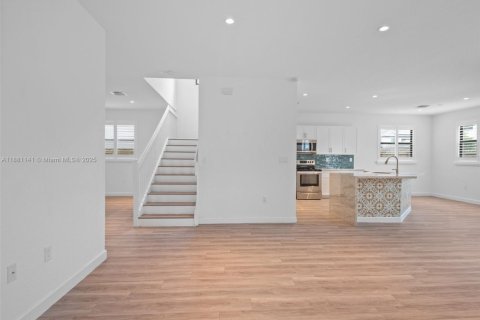 Villa ou maison à vendre à Homestead, Floride: 5 chambres, 302.12 m2 № 1930552 - photo 24