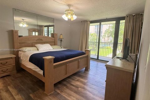 Copropriété à louer à Deerfield Beach, Floride: 2 chambres, 114.55 m2 № 2016909 - photo 15