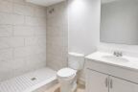 Touwnhouse à louer à Coral Springs, Floride: 2 chambres, 107.77 m2 № 2389548 - photo 4