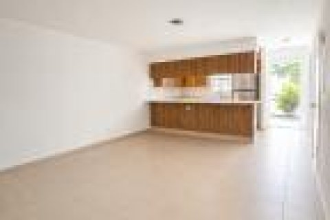 Touwnhouse à louer à Coral Springs, Floride: 2 chambres, 107.77 m2 № 2389548 - photo 7
