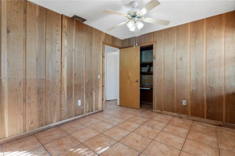 Casa en venta en Miami, Florida, 3 dormitorios, 108.97 m2 № 1983790 - foto 30