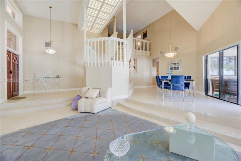 House in Boca Raton, Florida 4 bedrooms, 297.94 sq.m. № 2069559 - photo 18