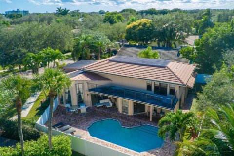 House in Boca Raton, Florida 4 bedrooms, 297.94 sq.m. № 2069559 - photo 7