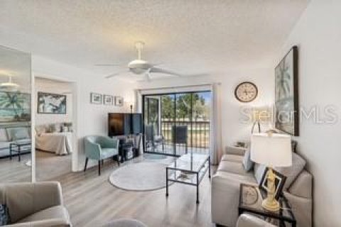Condo in Oldsmar, Florida, 2 bedrooms  № 2234930 - photo 4