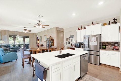 Villa ou maison à vendre à Clermont, Floride: 3 chambres, 150.59 m2 № 1518465 - photo 4