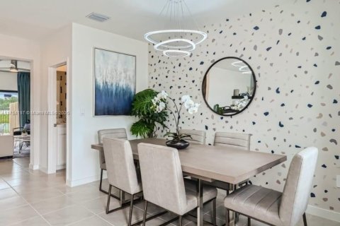 Townhouse in Florida City, Florida 3 bedrooms № 1858868 - photo 29