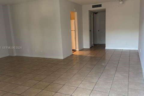 Купить кондоминиум в Лодерхилл, Флорида 1 спальня, 68.75м2, № 2053696 - фото 2