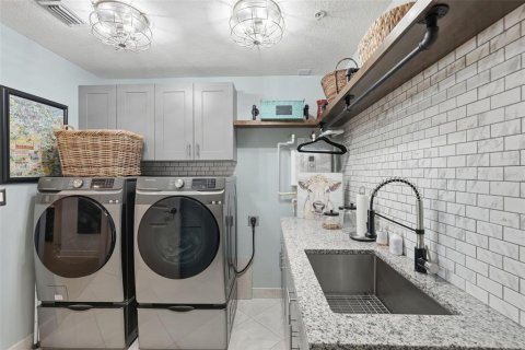 Copropriété à vendre à Tierra Verde, Floride: 3 chambres, 204.48 m2 № 2437185 - photo 7