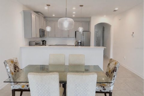 Copropriété à vendre à Davenport, Floride: 3 chambres, 172.24 m2 № 2305013 - photo 3